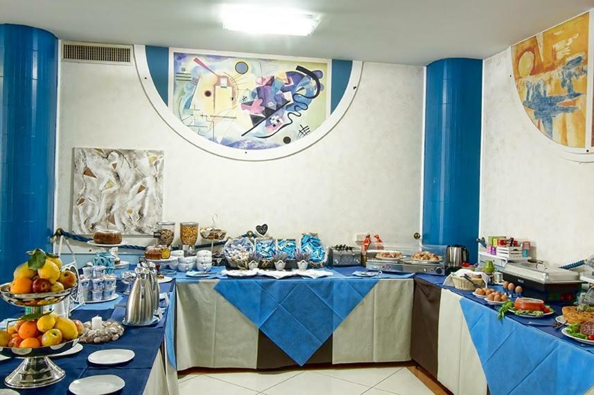 Hotel Scacciapensieri Nettuno Buitenkant foto