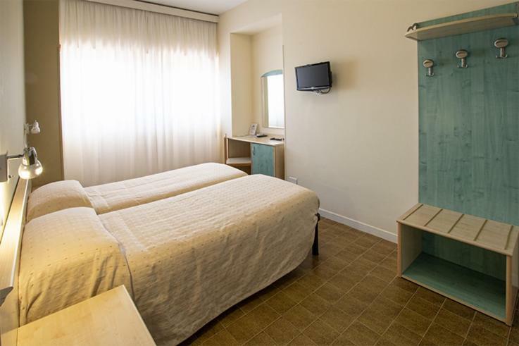 Hotel Scacciapensieri Nettuno Buitenkant foto